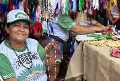 Torcedores dos bois podem adquirir produtos na 5 Feira de artesanato indgena