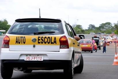 Teste de baliza deixa de ser obrigat�rio em exame para obter CNH no Amazonas