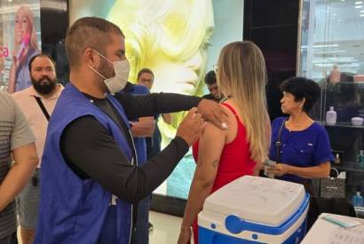 Shopping Ponta Negra recebe campanha de vacina��o contra a Influenza