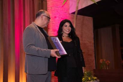 �N�s merecemos ser homenageadas e fortalecidas�, afirma M�rcia Chaves durante Expofotobiografia 'Elas 2026'