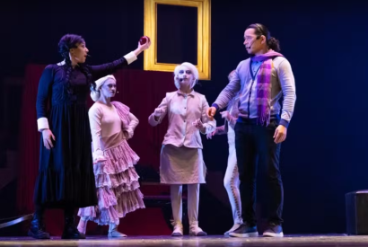 �A Fam�lia do Assombro�: musical inspirado na Fam�lia Addams volta ao Teatro Amazonas em setembro