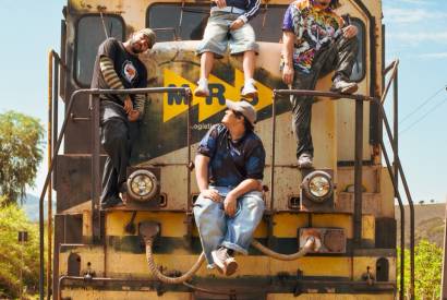 Jambu volta a Manaus com show da turn� �Cartas que escrevi enquanto sonhava�