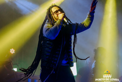 Cantor Marcelo Falco faz show em Manaus