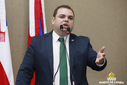Agresso a Roberto Cidade  considerada violncia contra todo o parlamento estadual e prefeito de Borba deve perder Medalha Ruy Arajo