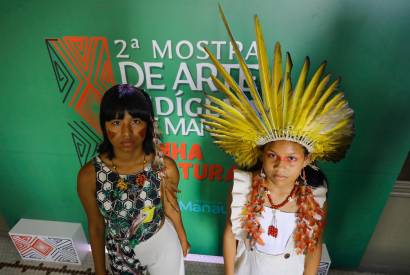  Cl Marikawa e Chermie mostram fora da cultura e presena do povo Kokama na 2 Mostra de Arte Indgena 