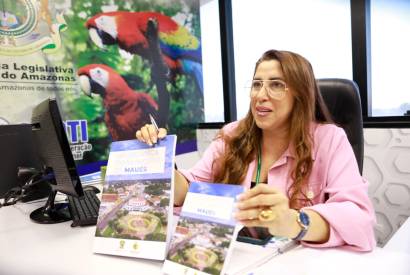  CCOTI encerra 2022 com a entrega das edies atualizadas da Lei Orgnica de Maus e Manicor 