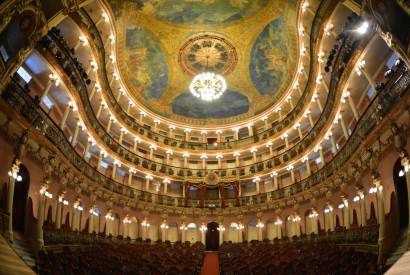 O majestoso Teatro Amazonas completa 126 anos, neste sbado