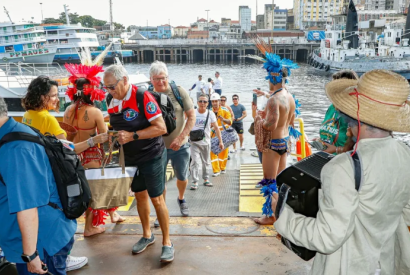 Mais de 13 mil turistas j passaram por Manaus durante temporada de cruzeiros