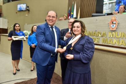 Grupo Fametro  homenageado pela CMM, com Medalha de Ouro a Wellington Lins de Albuquerque e Maria do Carmo Seffair