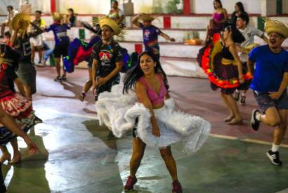 65 Festival Folclrico do Amazonas:  diversidade da cultura popular dos grupos folclricos da Categoria Ouro