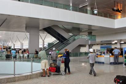 Saiba onde pedir autorizao judicial de viagem para crianas e adolescentes em Manaus