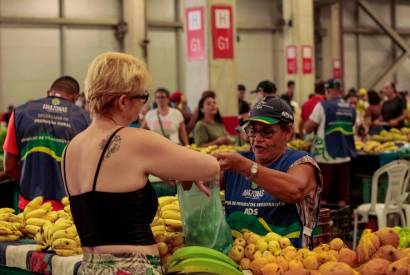 Qualidade e praticidade: Feira da ADS tem de tudo e atrai clientes que buscam variedade