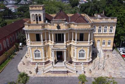 Centro Cultural Palcio Rio Negro comemora 27 anos com abertura de exposies