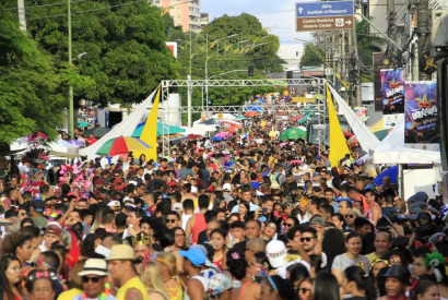 Bandas e blocos de Carnaval animam folies em Manaus a partir desta sexta-feira; confira agenda completa