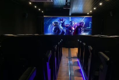 Carreta oferta cinema gratuito em Manaus; veja a programao