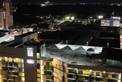Festa eletrnica indita em terrao de shopping agita Manaus com DJs do cenrio nacional